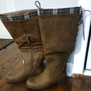 Women's boots